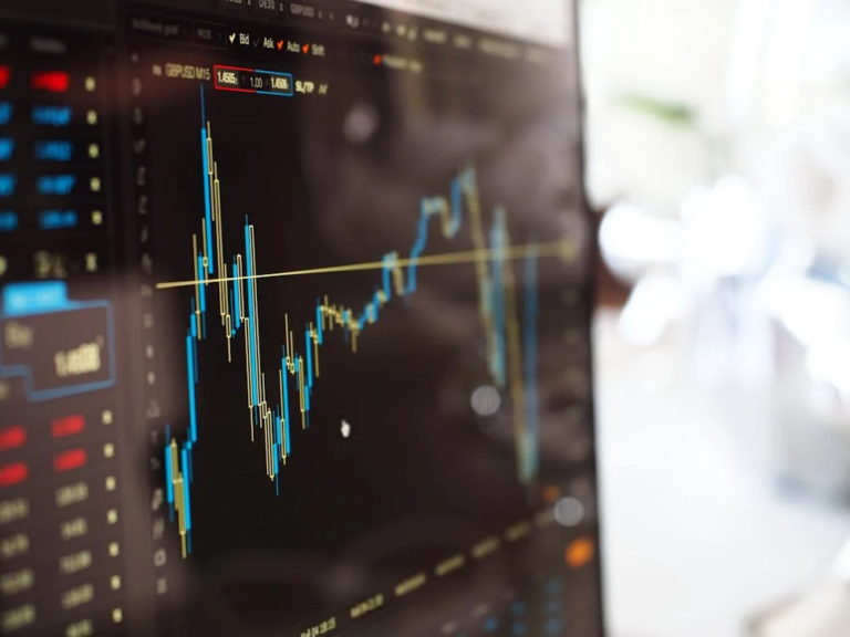 Forecasting Solana's Price Performance in the Upcoming Year